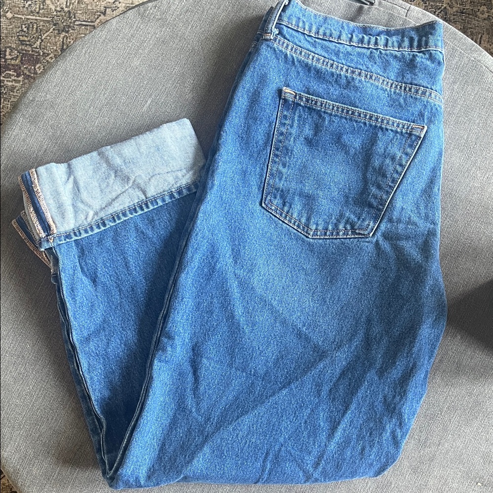 Universal Thread Blue Straight Leg Jeans